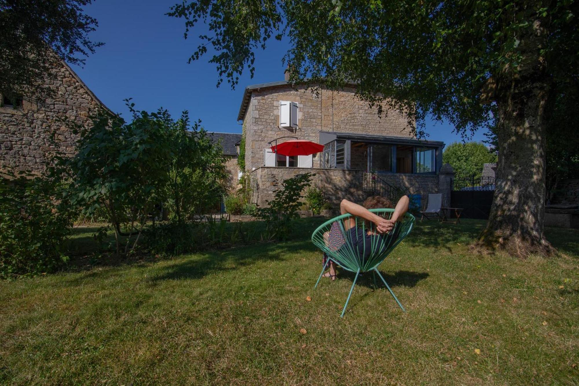 Le Clos Du Barry Bed and Breakfast Sévérac-lʼÉglise Buitenkant foto